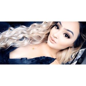 Meet your Posher, Myra